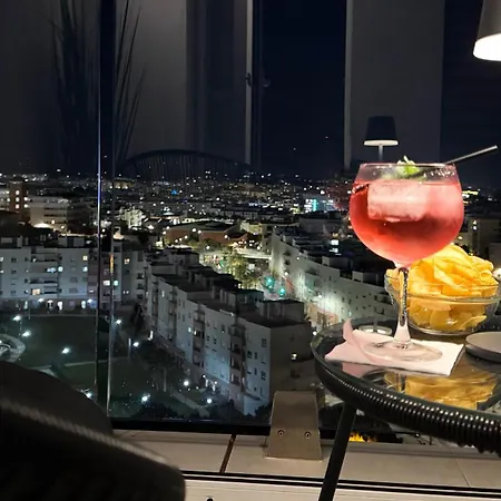 Apartment One7 The Sunrise Penthouse Estepona