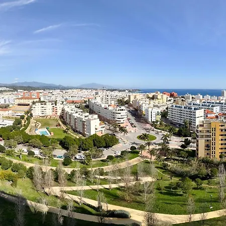 One7 The Sunrise Penthouse Apartman