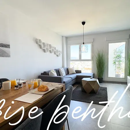 One7 The Sunrise Penthouse Lägenhet Estepona